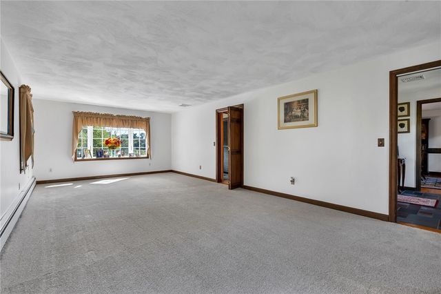 43 Countryside Drive, Cumberland, RI 02864