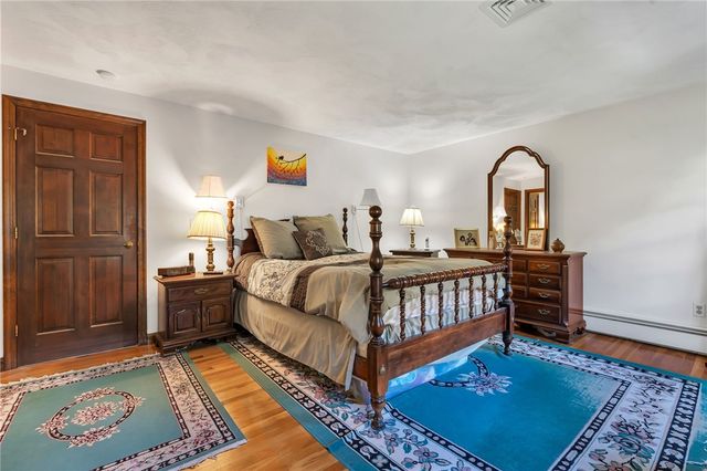 43 Countryside Drive, Cumberland, RI 02864