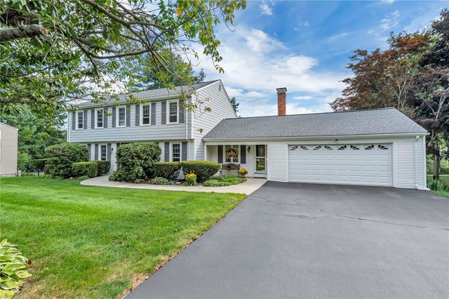 43 Countryside Drive, Cumberland, RI 02864