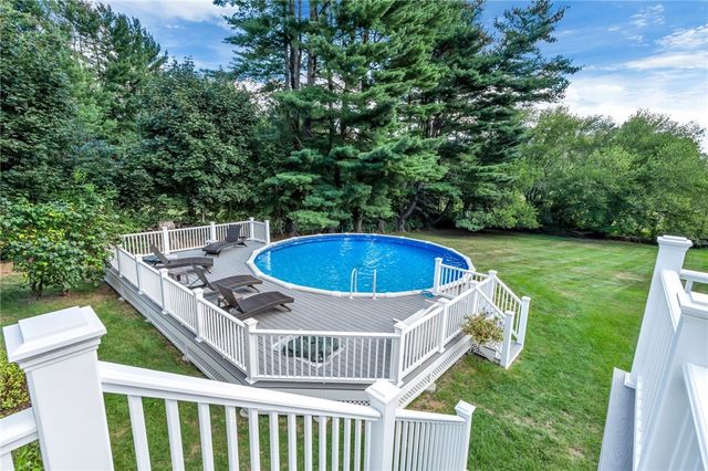 43 Countryside Drive, Cumberland, RI 02864