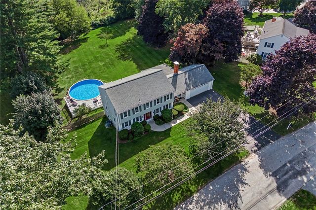 43 Countryside Drive, Cumberland, RI 02864
