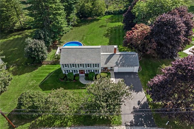 43 Countryside Drive, Cumberland, RI 02864