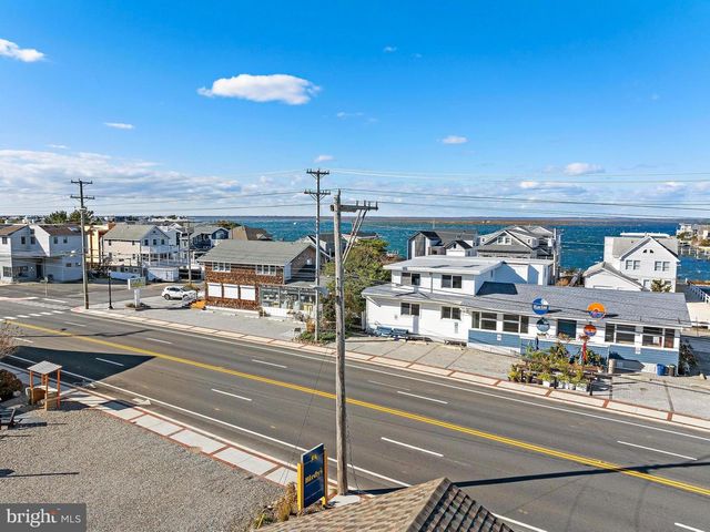 2 E 79TH ST, Harvey Cedars, NJ 08008