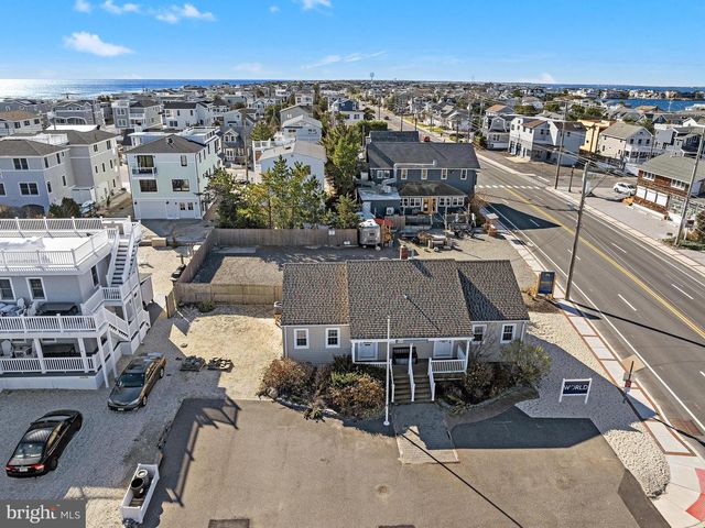 2 E 79TH ST, Harvey Cedars, NJ 08008