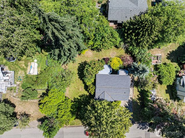 5848 Olive Avenue NE, Bremerton, WA 98311