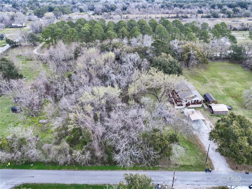 00 Wayne Johnson Ave, Hitchcock, TX 77563