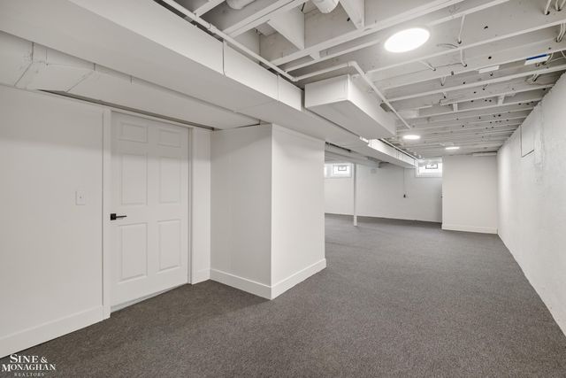 773 Hawthorne Road, Grosse Pointe Woods, MI 48236