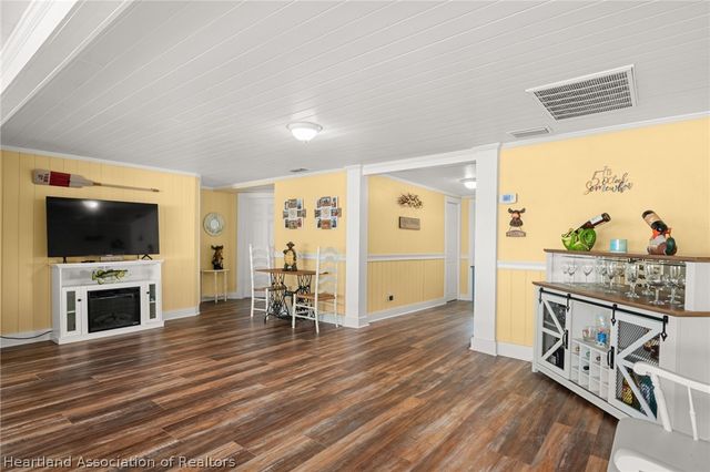 618 Lake June Road, Lake Placid, FL 33852