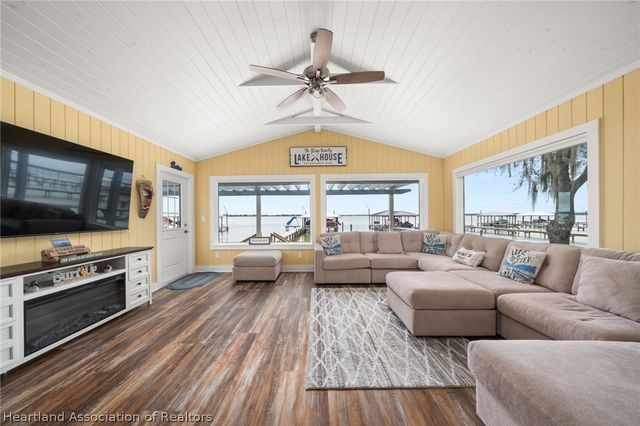 618 Lake June Road, Lake Placid, FL 33852