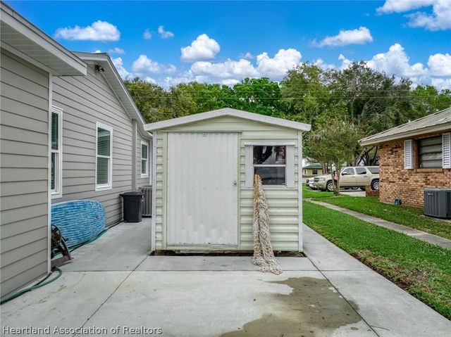 618 Lake June Road, Lake Placid, FL 33852