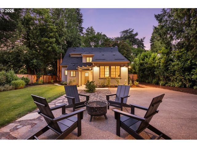 604 Se ANDOVER Pl, Portland, OR 97202
