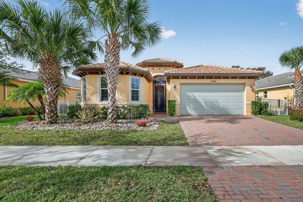 11741 SW Bennington Circle, Port St. Lucie, Port St Lucie, FL 34987
