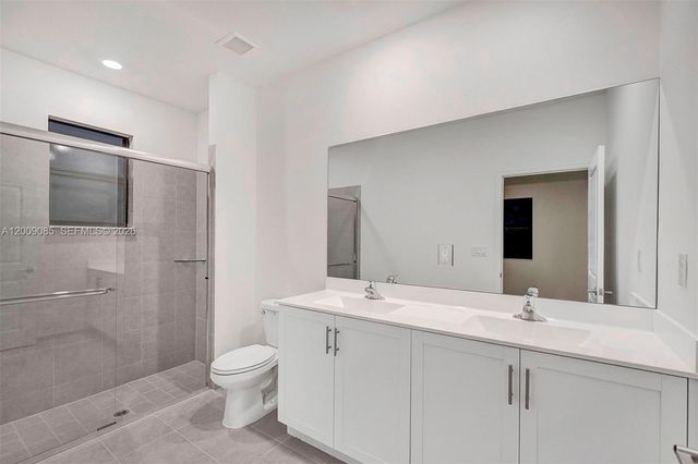 13417 SW 285th St 13417, Homestead, FL 33033