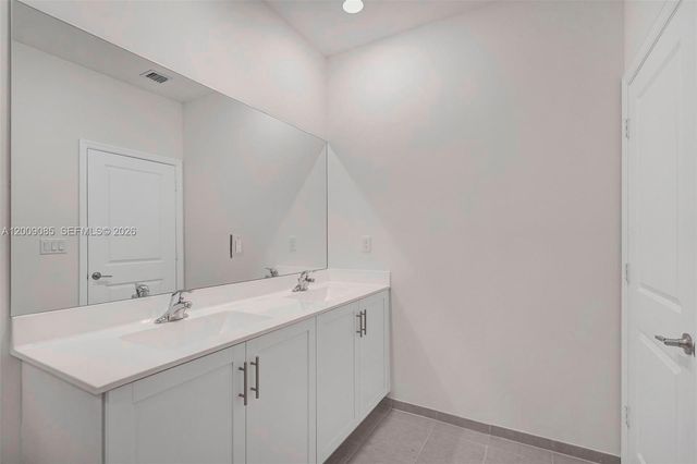 13417 SW 285th St 13417, Homestead, FL 33033