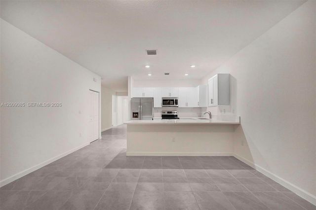 13417 SW 285th St 13417, Homestead, FL 33033