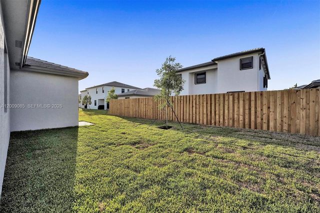 13417 SW 285th St 13417, Homestead, FL 33033