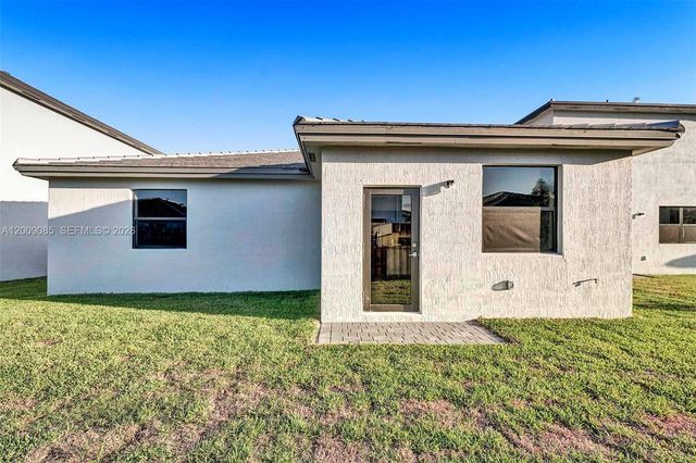 13417 SW 285th St 13417, Homestead, FL 33033