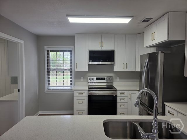 103 W 15th Street, Rincon, GA 31326