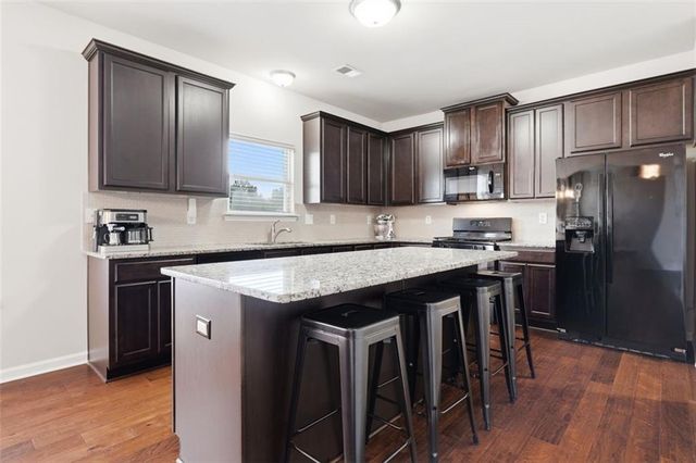 1443 Sooner Court, Lawrenceville, GA 30045