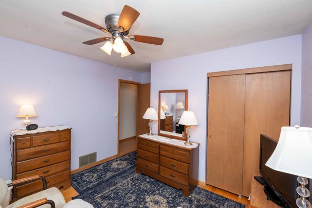 3393 Richmond Avenue, Shoreview, MN 55126