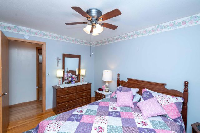 3393 Richmond Avenue, Shoreview, MN 55126