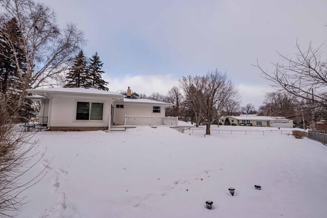3393 Richmond Avenue, Shoreview, MN 55126