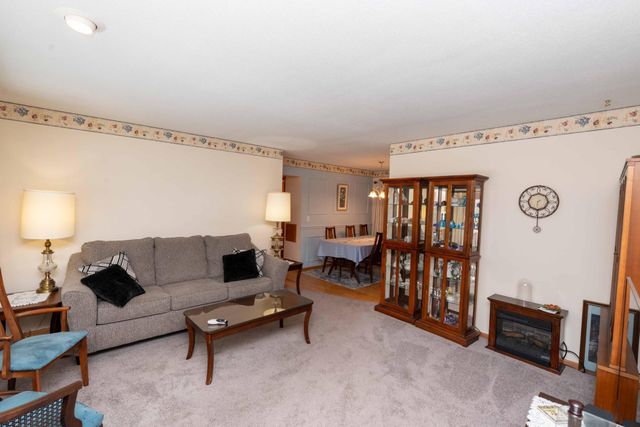 3393 Richmond Avenue, Shoreview, MN 55126