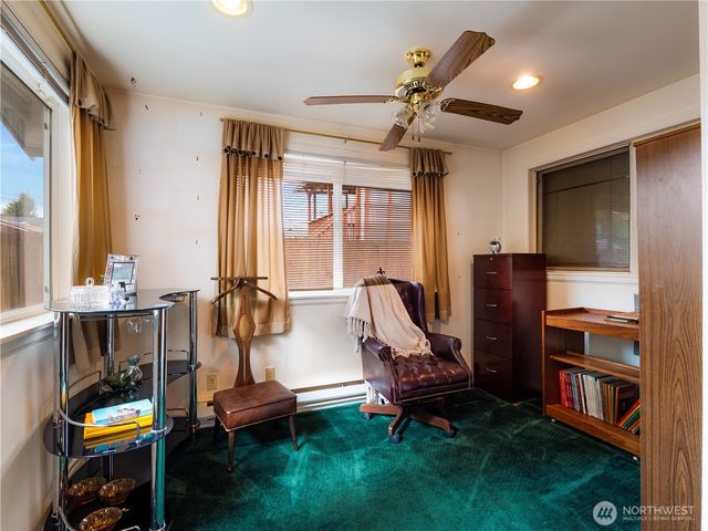 610 E 75th Street, Tacoma, WA 98404