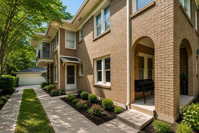 3030 Willing Avenue, Fort Worth, TX 76110