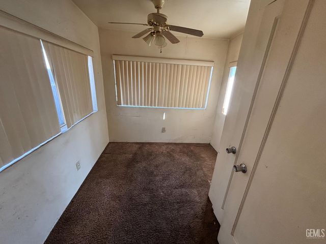 1600 Hurrle Street, Bakersfield, CA 93308