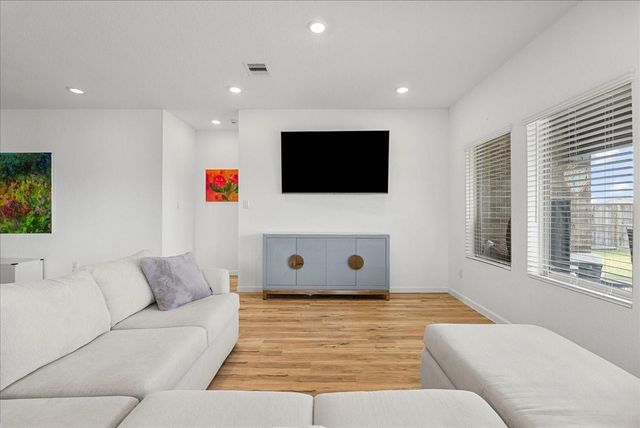 2018 Penwern Alley Lane, League City, TX 77573