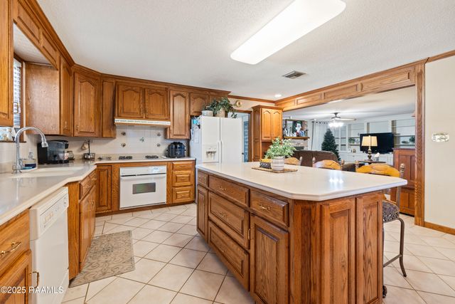 408 Beth Drive, Franklin, LA 70538