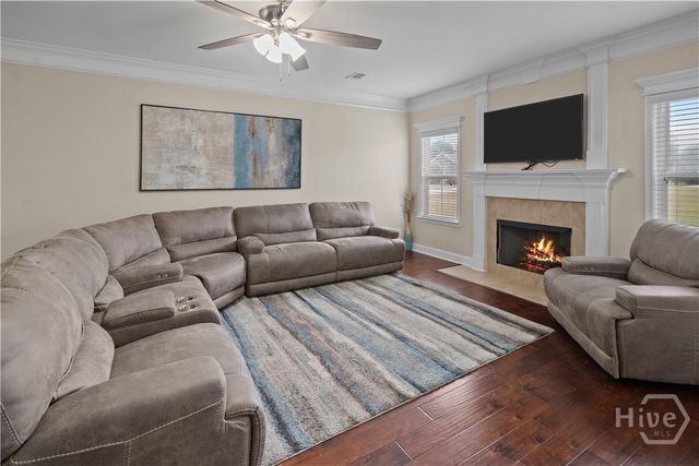 90 Roundstone Way, Richmond Hill, GA 31324