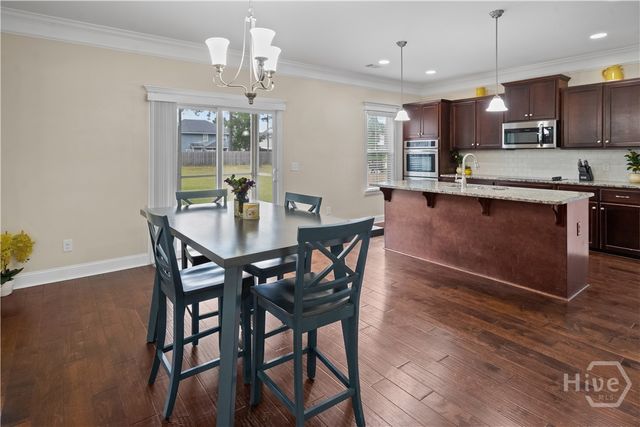90 Roundstone Way, Richmond Hill, GA 31324