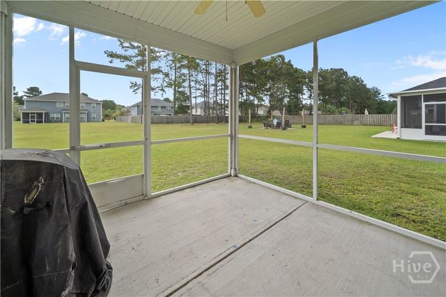 90 Roundstone Way, Richmond Hill, GA 31324