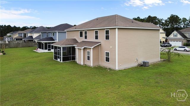 90 Roundstone Way, Richmond Hill, GA 31324