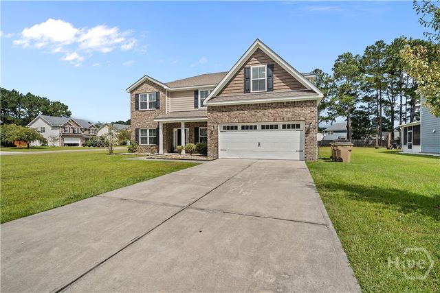 90 Roundstone Way, Richmond Hill, GA 31324