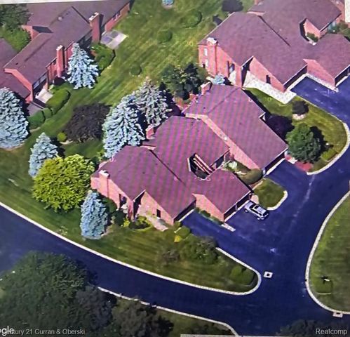 1 Colony Lane, Dearborn, MI 48120