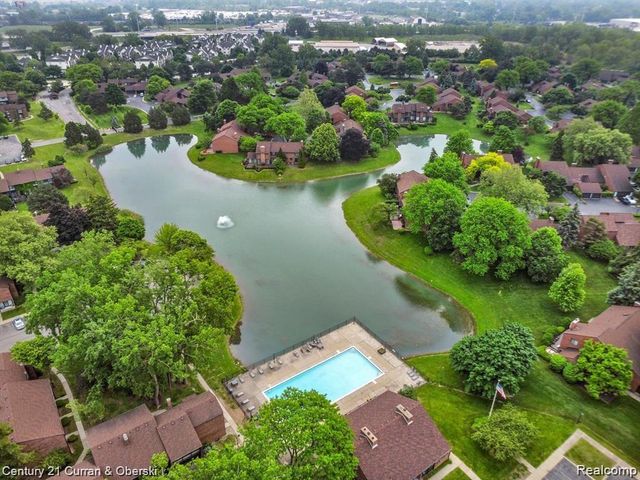 1 Colony Lane, Dearborn, MI 48120