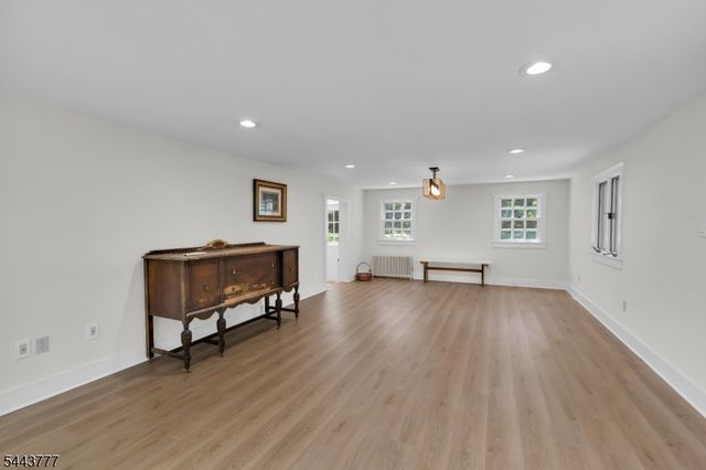 397 Berkshire Valley Rd, Jefferson Twp., NJ 07885