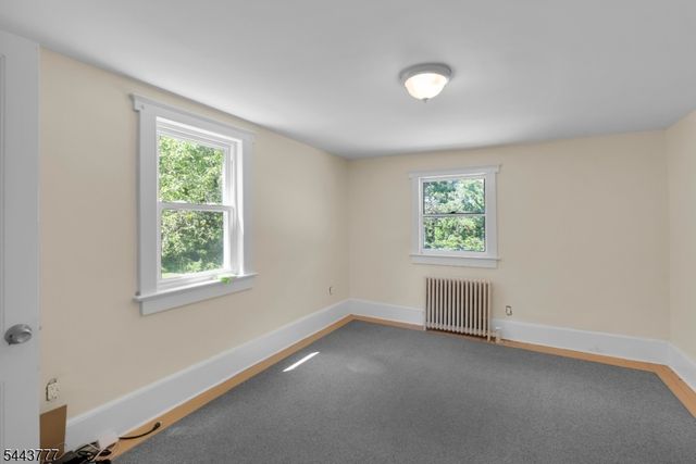 397 Berkshire Valley Rd, Jefferson Twp., NJ 07885
