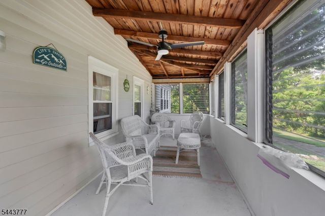 397 Berkshire Valley Rd, Jefferson Twp., NJ 07885