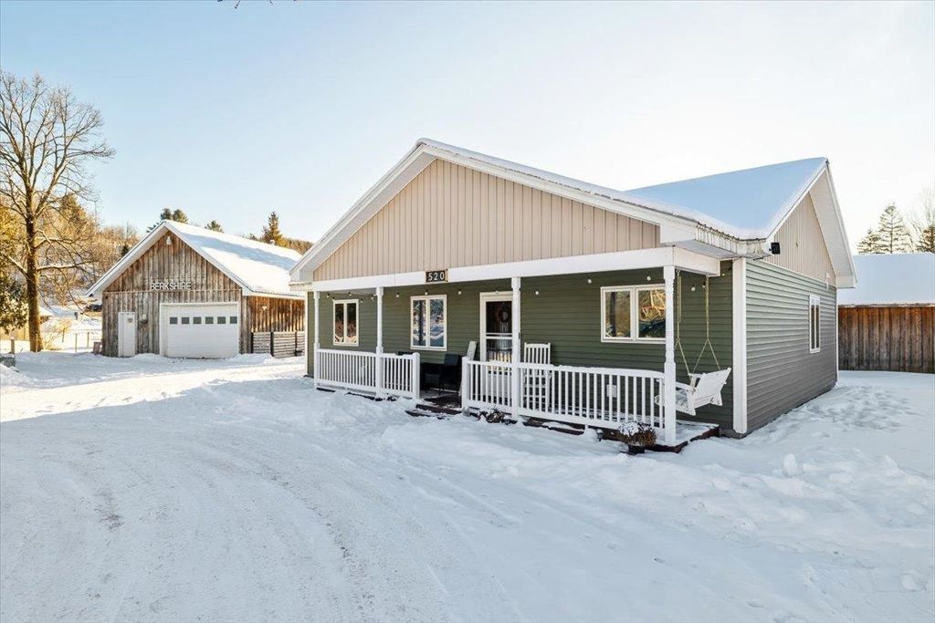 520 Montgomery Road, Berkshire, VT 05447