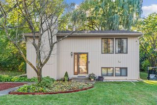 16125 15th Avenue N, Plymouth, MN 55447