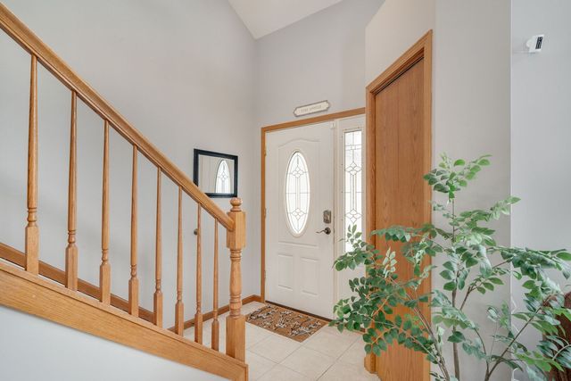 34 Elm Avenue, Fox Lake, IL 60020