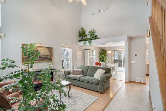 34 Elm Avenue, Fox Lake, IL 60020