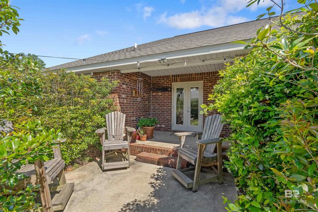 504 Charing Cross Street, Fairhope, AL 36532