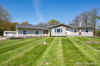 4837 Bancroft Avenue Se, Lowell Twp, MI 49331