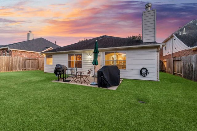 4618 Countrypines Drive SW, Spring, TX 77388