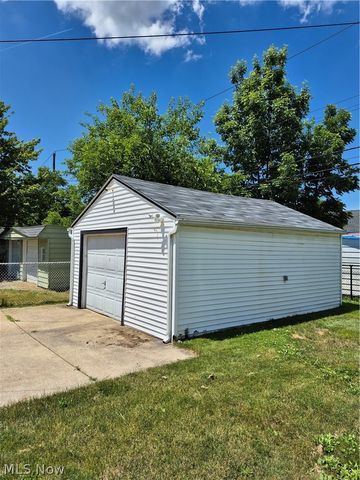 14211 Tabor Avenue, Maple Heights, OH 44137